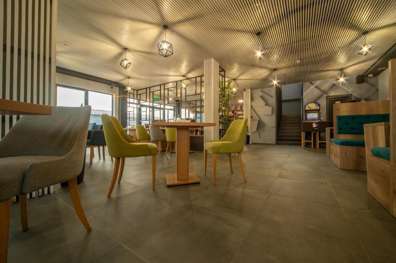 Amd Union Caffe & Rooms Kruševac Eksteriør bilde