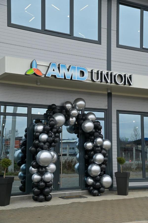 Amd Union Caffe & Rooms Kruševac Eksteriør bilde